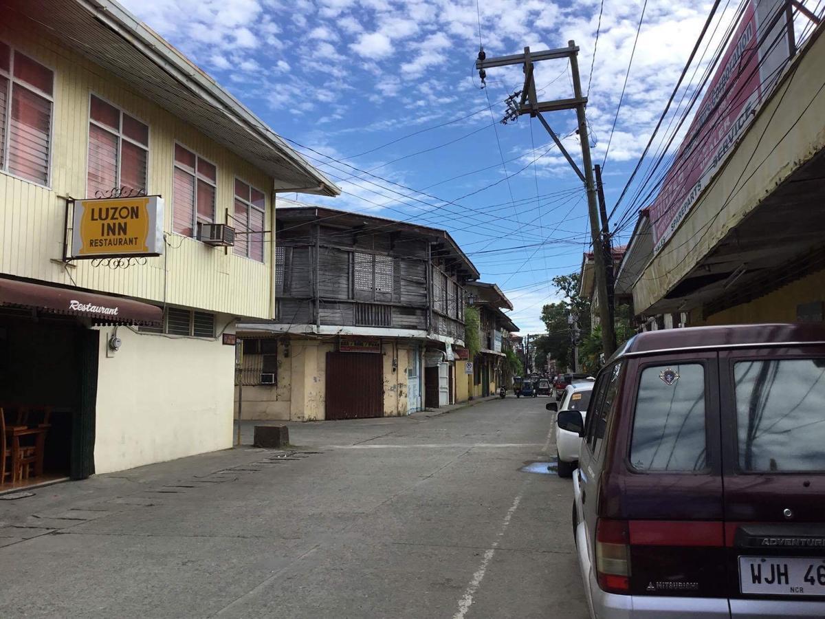 Luzon Inn Vigan Bagian luar foto