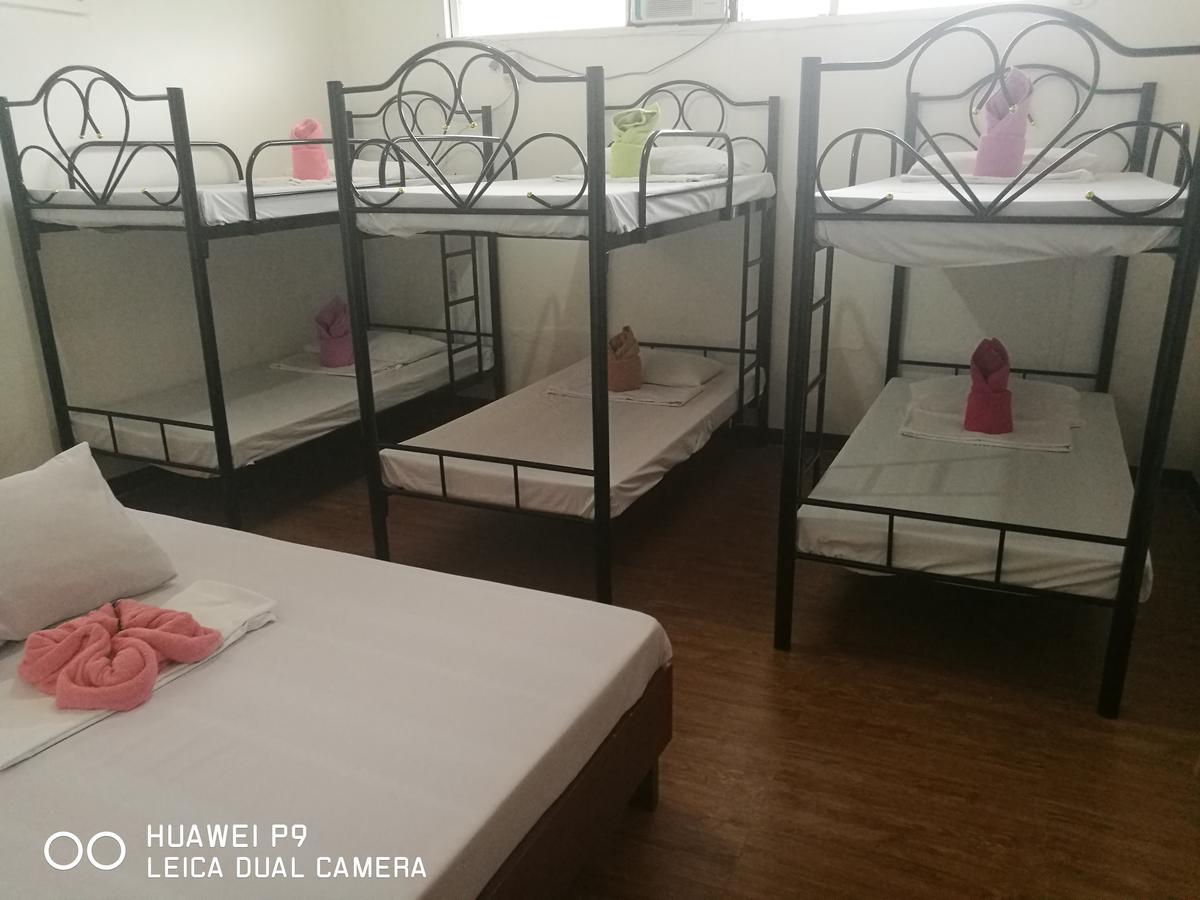 Luzon Inn Vigan Bagian luar foto